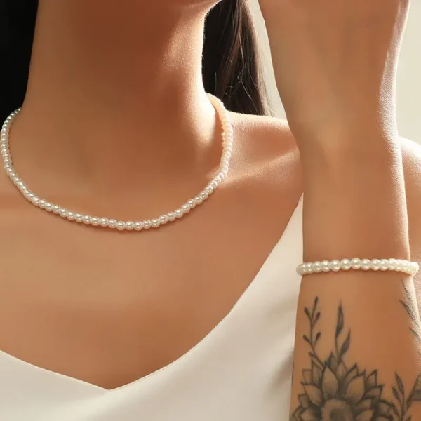 Pearl Necklace and Bracelet Set