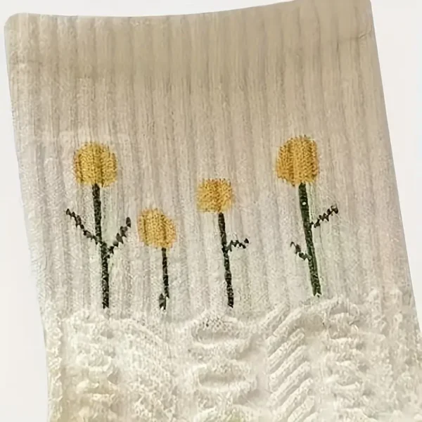 White Floral Textured Crew Socks 5pc Set - Image 5